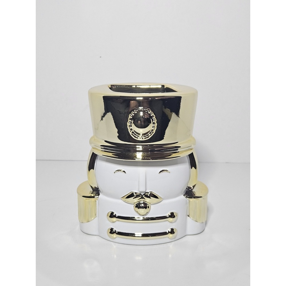 Bath & Body Works White Gold Nutcracker Ceramic Foaming Hand Soap Holder Sleeve